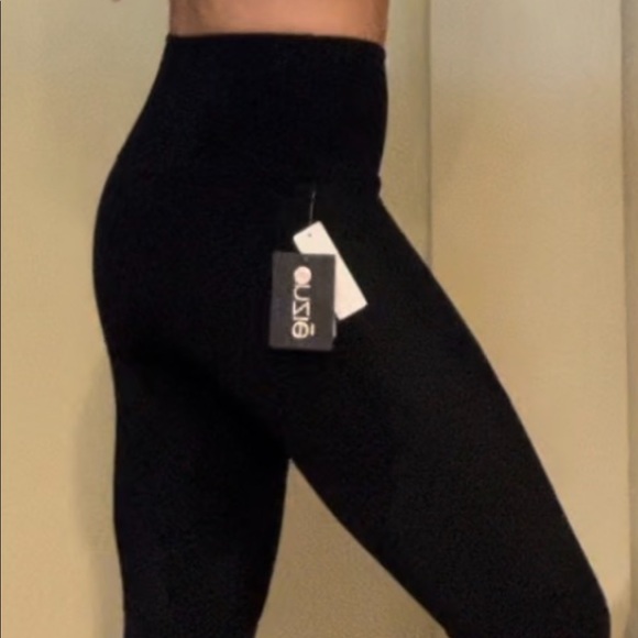 NWT Onzie Leggings - Picture 2 of 8
